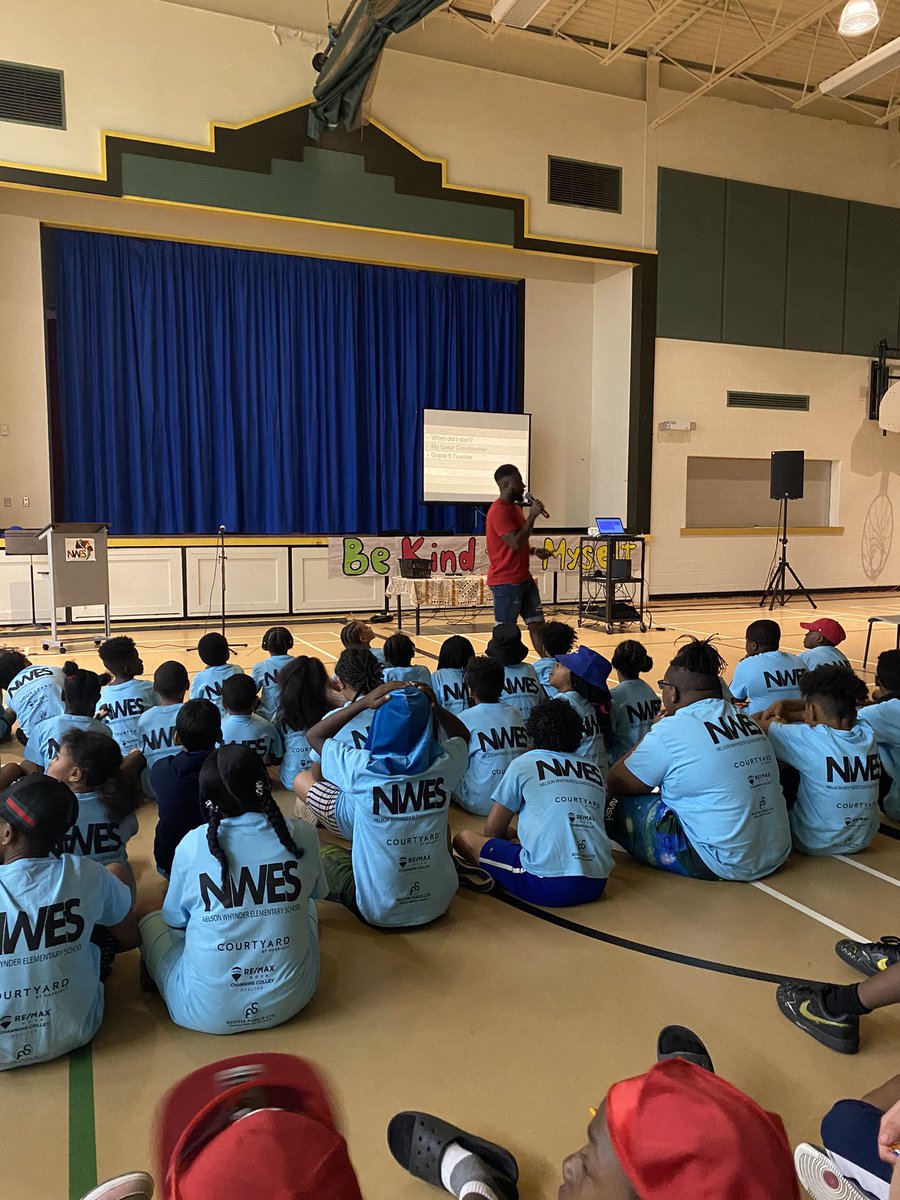 Our second annual well being day <a href="/NelsonWhynder/">Nelson Whynder</a> has begun with a keynote by <a href="/Keontebeals/">Keonté Beals</a> A very timely event as we talk about our mental and physical well being! <a href="/HRCE_NS/">Halifax Regional Centre for Education</a>