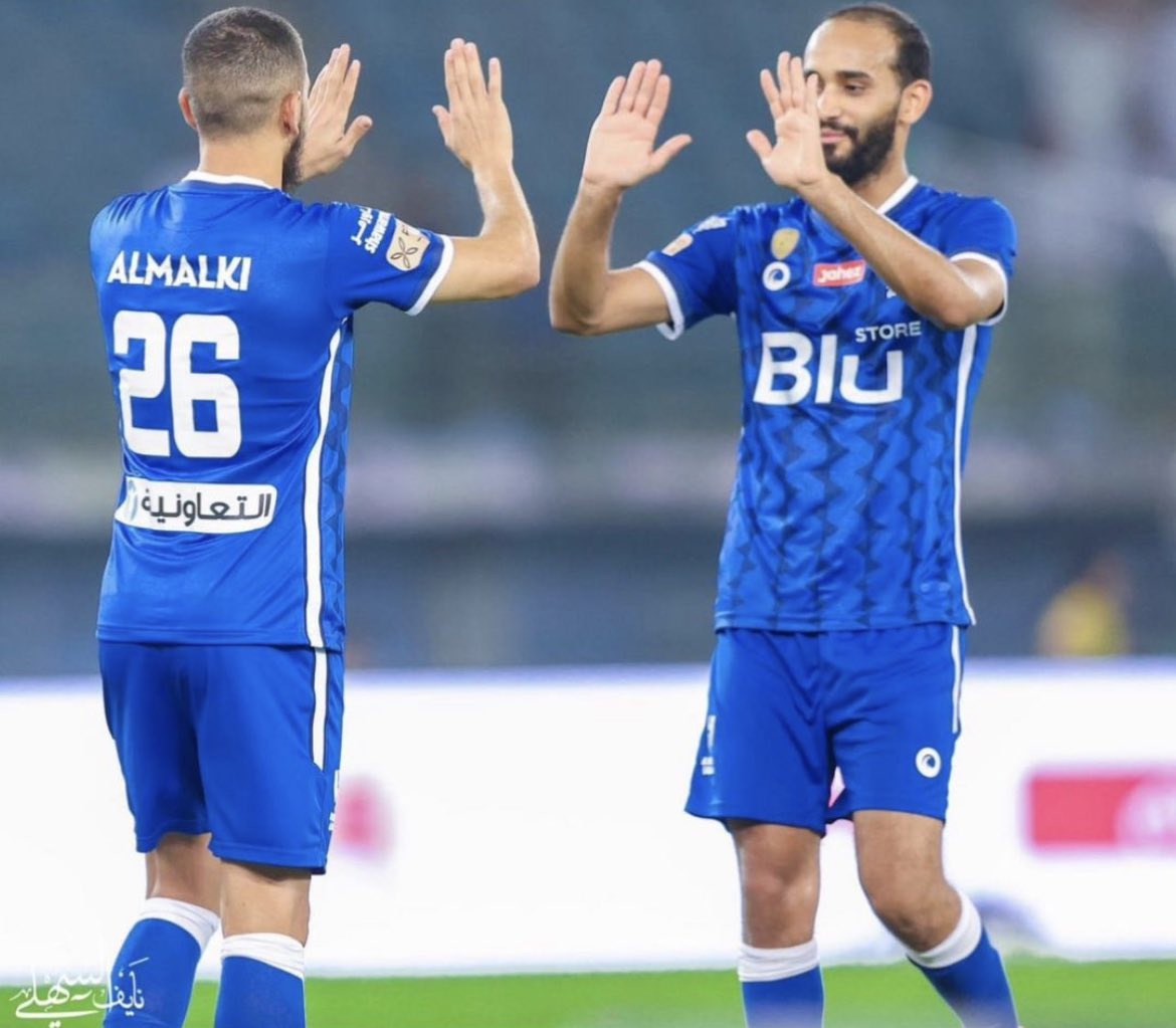 MnbrAlhilal's tweet photo. 🎙️ عبدالإله المالكي :

"كفيت ووفيت يابو هزاع، الله يوفقك." https://t.co/NpBfy8oVFJ