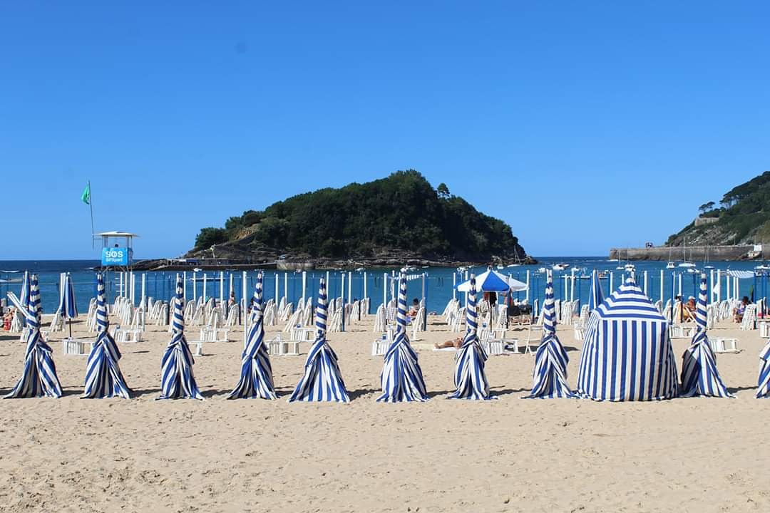 MasDUnoGipuzkoa's tweet photo. Comienza la temporada de Playas @Ayto_SS y @TurismoZarautz
Con Eduardo Yañez @MasDUnoGipuzkoa 01/06/2023 https://t.co/DYEXFE3qiI
#Gozoa @albaola
@asuncionklinika #Varices
#OnEgin
#TxurikoOstadar
@BorjaVilaseca
@bidaShop https://t.co/1EswQ6Ryu1