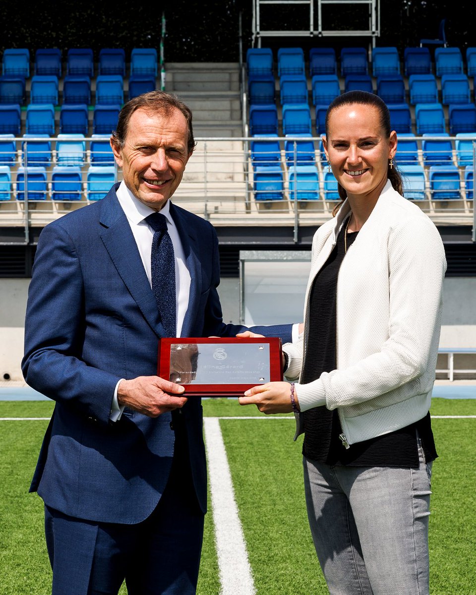 🤍 Has sido un ejemplo de profesionalidad durante estas dos temporadas y te llevas nuestro cariño y el de todo el madridismo, <a href="/MelineGerard/">Méline GERARD</a>. ¡Mucha suerte en esta nueva etapa de tu vida a ti y a tu familia!
#RealMadrid