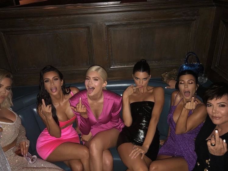 #TheKardashians will always win these mommies are hot 🔥❤️🥵