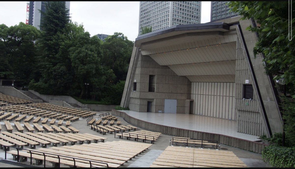 naka_piro_naka's tweet photo. 今さらですけど、PPPのあのシーンのあの場所って野音ですよね? https://t.co/MiN6tE2hA1