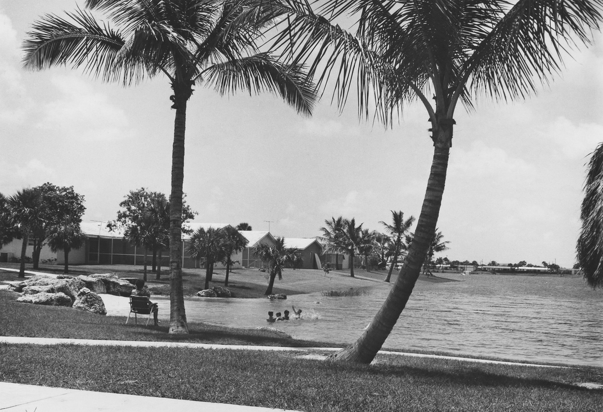 MiamiLakesNews's tweet photo. Throwing it back to 1964 with these residents beating the heat at Lake Patricia!☀️ This #TBT shows us that some things never really change, like the love we have for summer and our beautiful town. Welcome to June! #MLHistory https://t.co/A6Xj9FVhLK