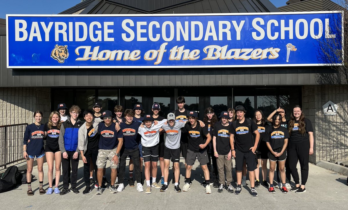 Our favourite day of the year!  <a href="/BayridgeSS_LDSB/">Bayridge SS</a> Junior Mathletes are headed to Regi for <a href="/KMLfun/">Kingston Math League</a> Math League!  #thisisbayridge #gameday.  .