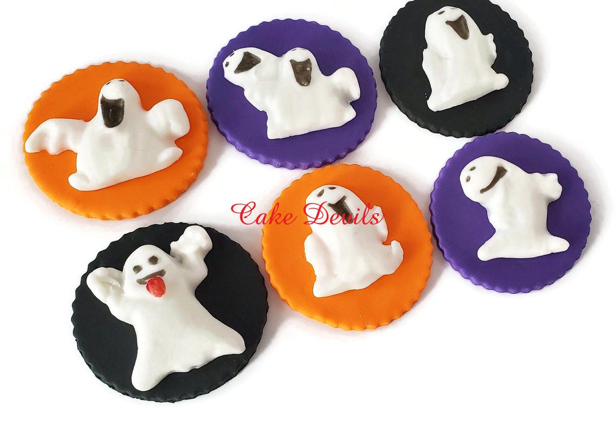 Fondant Ghost Cupcake Toppers, Halloween Cake Decorations, Silly Ghosts, Handmade Edible 
Find it here etsy.com/listing/860111…
^^^Click the link above to learn more!^^^
#HalloweenCake #CakeDecorations