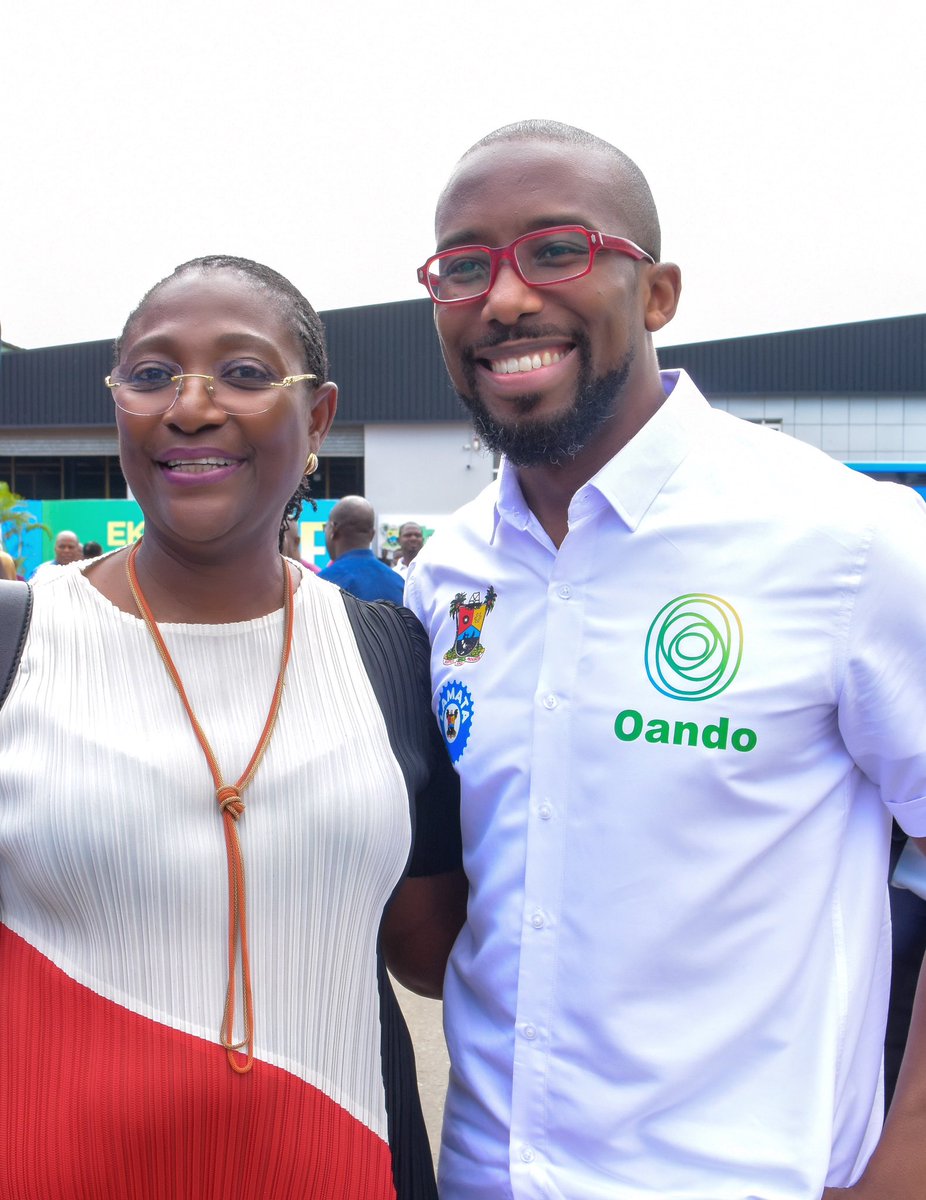 Oando_PLC's tweet photo. Did you know that the launch of electric mass transit buses under OCEL's Sustainable Transport Initiative benefits not only the environment, but also the economy by building local capacity?

#OandoCleanEnergyLimited #EkoisEco #Sustainability #CleanEnergy #ElectricBuses https://t.co/fzo4QqXYn7