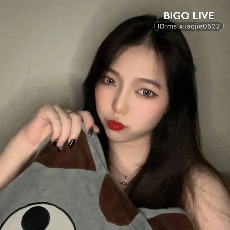 mj32946653's tweet photo. Come and see 🅠🅨大兔兔🐰最愛你們了❤️ streaming live on #BIGOLIVE and make new friends! 
https://t.co/TuXDBwpZpt https://t.co/vttKfgjN8Y