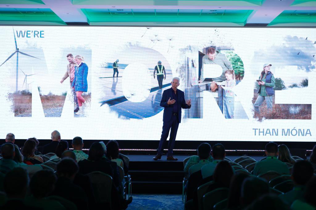 BnMIreland's tweet photo. Conference Highlight: 
Keynote speech delivered by @BordnaMona Chief Executive, Tom Donnellan; where his profound industry knowledge, strategic vision, and unwavering commitment to sustainability were vividly showcased in his address.
@accel_green 
#ISF23 #AccelerateGreen https://t.co/LsFLutHVJh