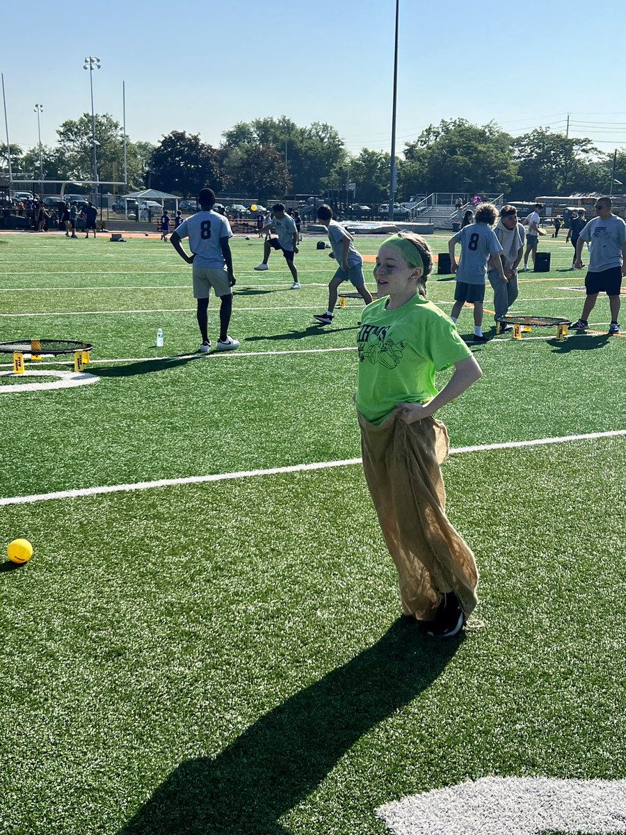 HHJuniorAviators tweet media