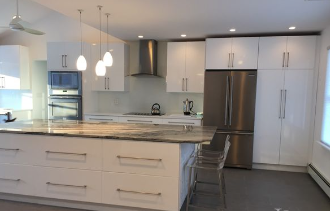 Looking for a glossy modern cabinet door option? Here are some examples to inspire your next design! Contact Holiday Kitchens at info@mastercraftindustries.com to find a dealer in your area or to become a dealer