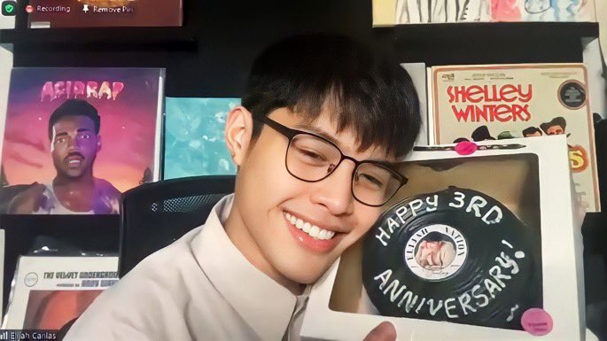 cassettenijelo_'s tweet photo. Face card never declines! Happy 3rd anniversary, @elijah_nation @elijahcanlas_! 💚💚

#Happy3rdENniversary https://t.co/fIenl2dVNm