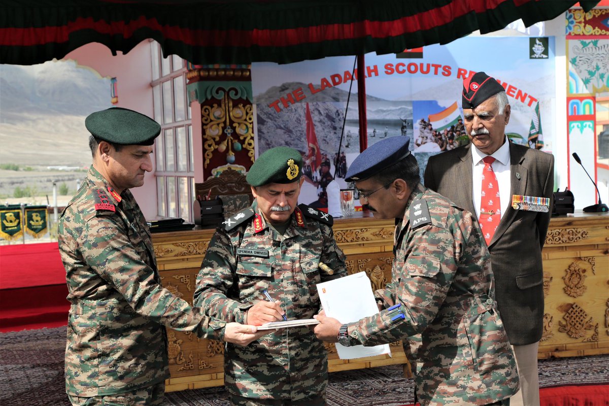 prodefleh's tweet photo. #LtGenUpendraDwivedi, #ArmyCdrNC NC, Colonel of the Ladakh Scouts Regiment released a First Day Cover during a Special Sainik Sammelan on 01 Jun 2023 at #LSRC to Commemorate 60 years of unwavering bravery of the Regiment
#Diamond Jubilee
@adgpi
@IndiaPostOffice
@SpokespersonMoD https://t.co/DJYaYkuNLv