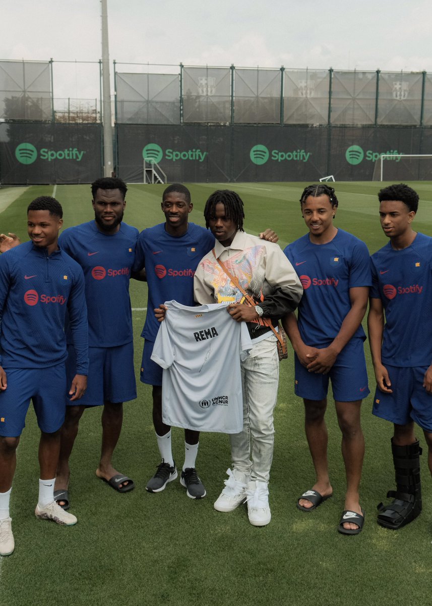 heisrema's tweet photo. Pulled up to see my brothers in training 👊🏾⚽️ @FCBarcelona_es https://t.co/oatRs7OPVl