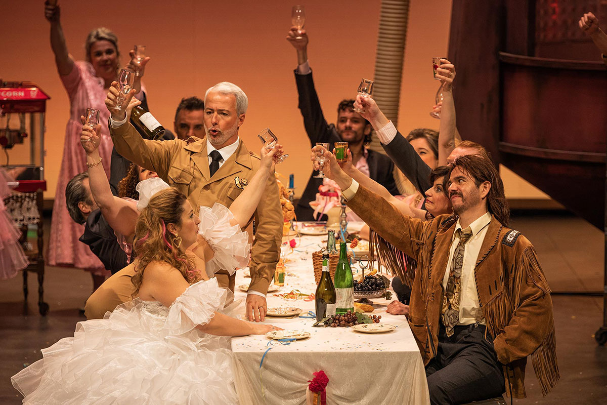 paysdelaloire's tweet photo. 🎶Jeudi 15 juin, à 20h, "L’Elixir d’amour", opéra phare de Gaetano Donizetti sera retransmis en direct sur écran géant dans 22 communes des Pays de la Loire grâce au soutien de la Région.  Découvrez les communes concernées➡️https://t.co/HMdvUofmho
@ANOpera https://t.co/l1nac2aYGz