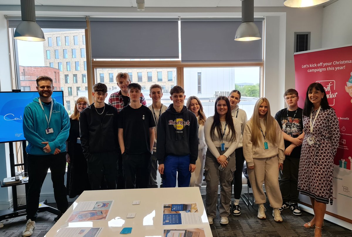 calmdigital's tweet image. Yesterday we had a fantastic group of first year Graphic Design students from @TheNorthernArt visiting us! 😊

It was lovely to show them around our studio, and to give an insight into what it’s like working at a digital agency!

We wish them all lots of success in the future 🌟