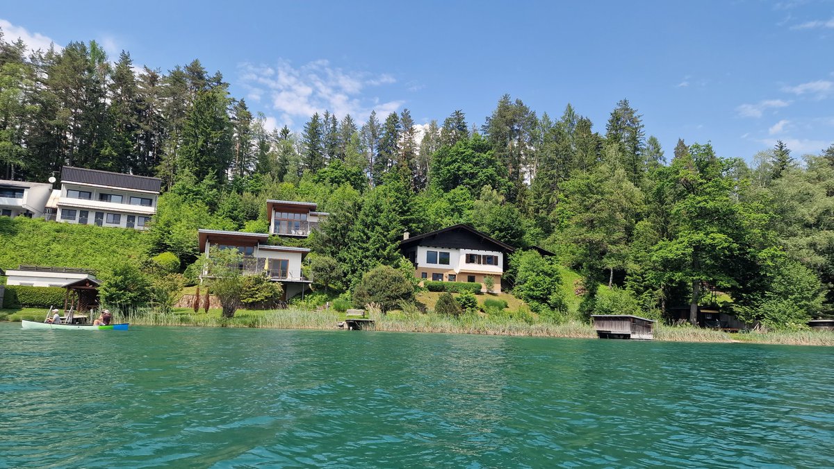 FAN_Oostenrijk's tweet photo. Fantastisch op de #faakersee bij #villach onweersneiging.

@MarcusWadsak @MarcdeJongRTL @marcopverhoef @nicolienkroon @onwukaa @marjondehond @WilliamHuizinga @weermanreinier @mrmiddendorp @WXRonaldo @Weerman_Jeroen https://t.co/XTKDM8cGmv