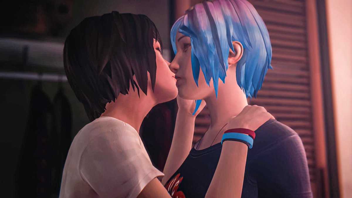totallytrapped's tweet photo. Happy Pride Month 🏳️‍🌈 https://t.co/o84D6jl2BO