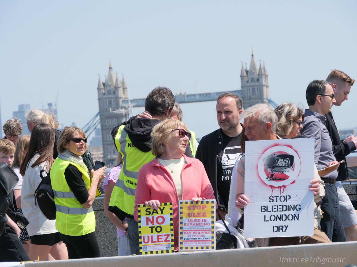 SAY NO TO ULEZ
#unifiednoncompliance #resistdefyfonotcomply #londonphotography #streetsphotography #london