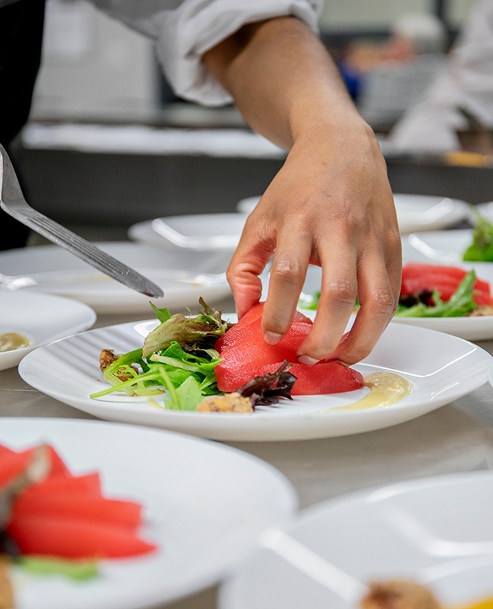 Top Toques (@top_toques) on Twitter photo A few highlights from our most recent sold out Chef's Table Dinner!
Follow us for details on all of our upcoming events!
photos by <a href="/sylviapondphoto/">Sylvia Pond</a>
<a href="/twbcoop/">TWB Co-op Brewing</a> #events #culinaryarts #kweats A few highlights from our most recent sold out Chef's Table Dinner!
Follow us for details on all of our upcoming events!
photos by <a href="/sylviapondphoto/">Sylvia Pond</a>
<a href="/twbcoop/">TWB Co-op Brewing</a> #events #culinaryarts #kweats
