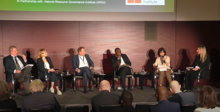 <a href="/Mark_EITI/">Mark Robinson</a> Yimin Yi, <a href="/Global_Witness/">Global Witness</a>: "Governments should put in place strengthened due diligence legislation, mandatory measures are needed. At the moment most countries don’t have them in place, &amp; those existing are mainly on conflict minerals."

OECD guidance: duediligenceguidance.org

4/