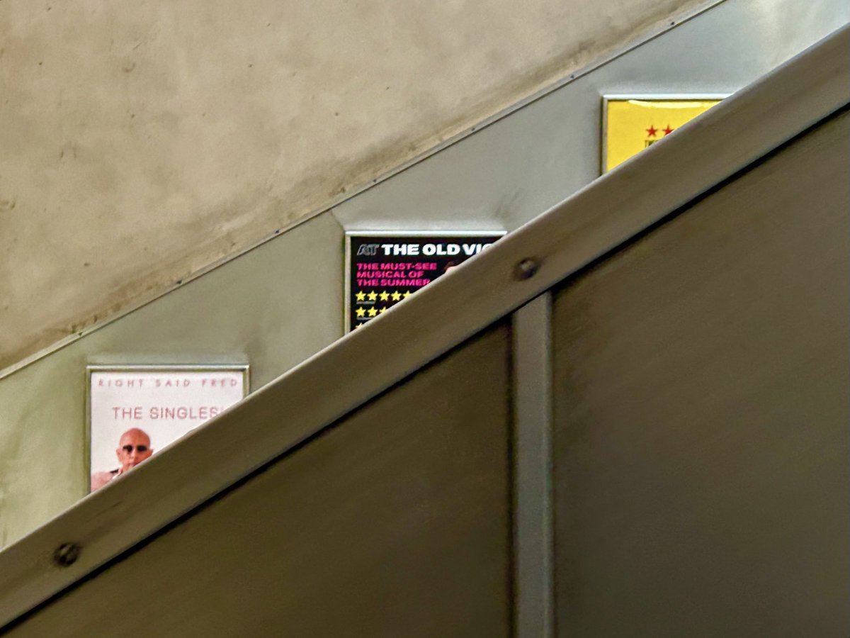 The up escalator. Kilburn Park underground.