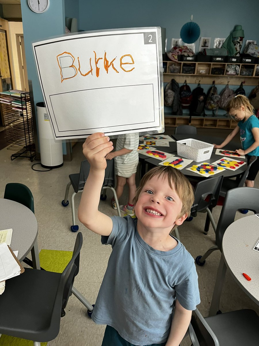 MmeCowper's tweet photo. This week, we backtracked a bit and focused on letter recognition because I found this neat alphabet set at a garage sale last weekend! The kids were so creative with the letter set, and they began using the letters to write their names! @MsMcNiece @MrsJPJohnson https://t.co/ymWsrAYsp5