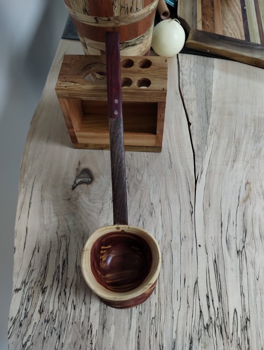 Luporobert2's tweet photo. On a scale of 9-10 how 😎 is this ladle?
#RedCedar
#Walnut
#PurpleHeart https://t.co/WeVY99SkOY
