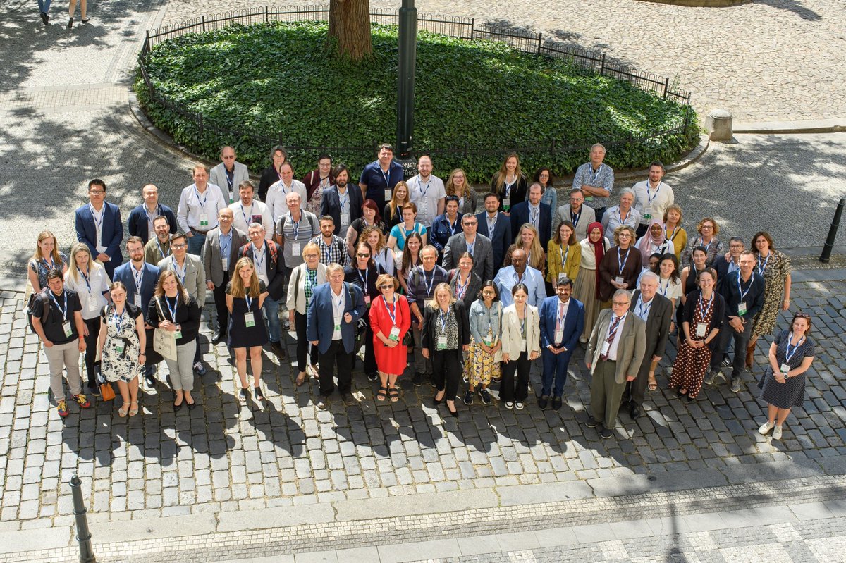 ColoMARK_DN's tweet photo. 📢 Great news for #ColoMarkGroup! Our team's participation at the conference in Prague promises exciting benefits for our projects and initiatives! Expect great things to emerge from our collaboration and dedication to excellence! 🚀💡 #TeamWork #ProfessionalGrowth #event #team https://t.co/qNZgJkaU29