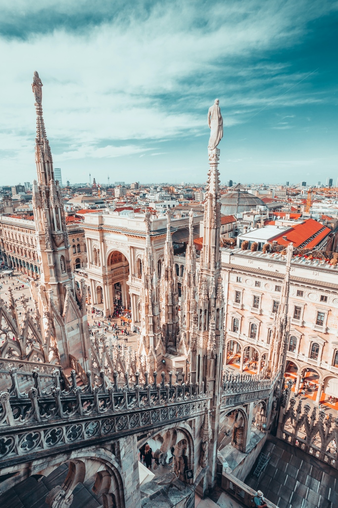 A beautiful view of Milan from the buttresses of the Duomo di Milano 🇮🇹

#milan #europetravel