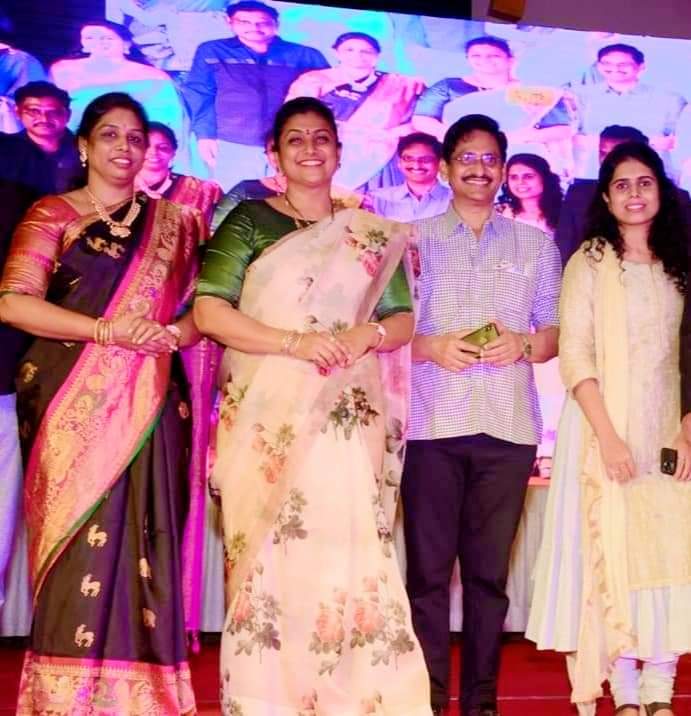 ShailajaReddi's tweet image. #Director #SVKrishnaReddy అన్న గారికి జన్మదిన శుభాకాంక్షలు

#happybirthday 
#svkcinemas 
#SvkTeam 
#svk @SVKReddy18