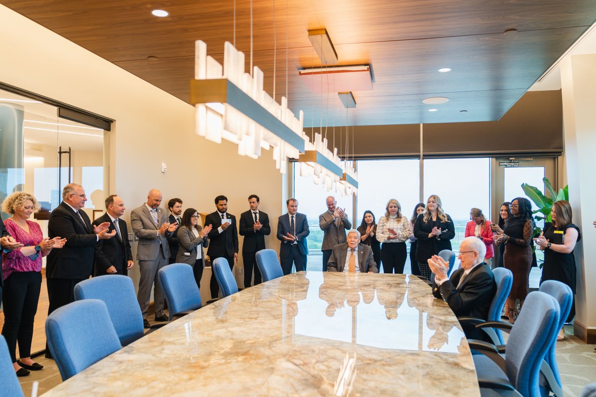 ChickasawBank's tweet photo. A few weeks ago, we proudly dedicated our esteemed boardroom to Neal McCaleb, our visionary Chairman of the Board. 

We are grateful for his invaluable leadership to our bank. Thank you, and Congratulations, Neal McCaleb! https://t.co/BQftHIpldt