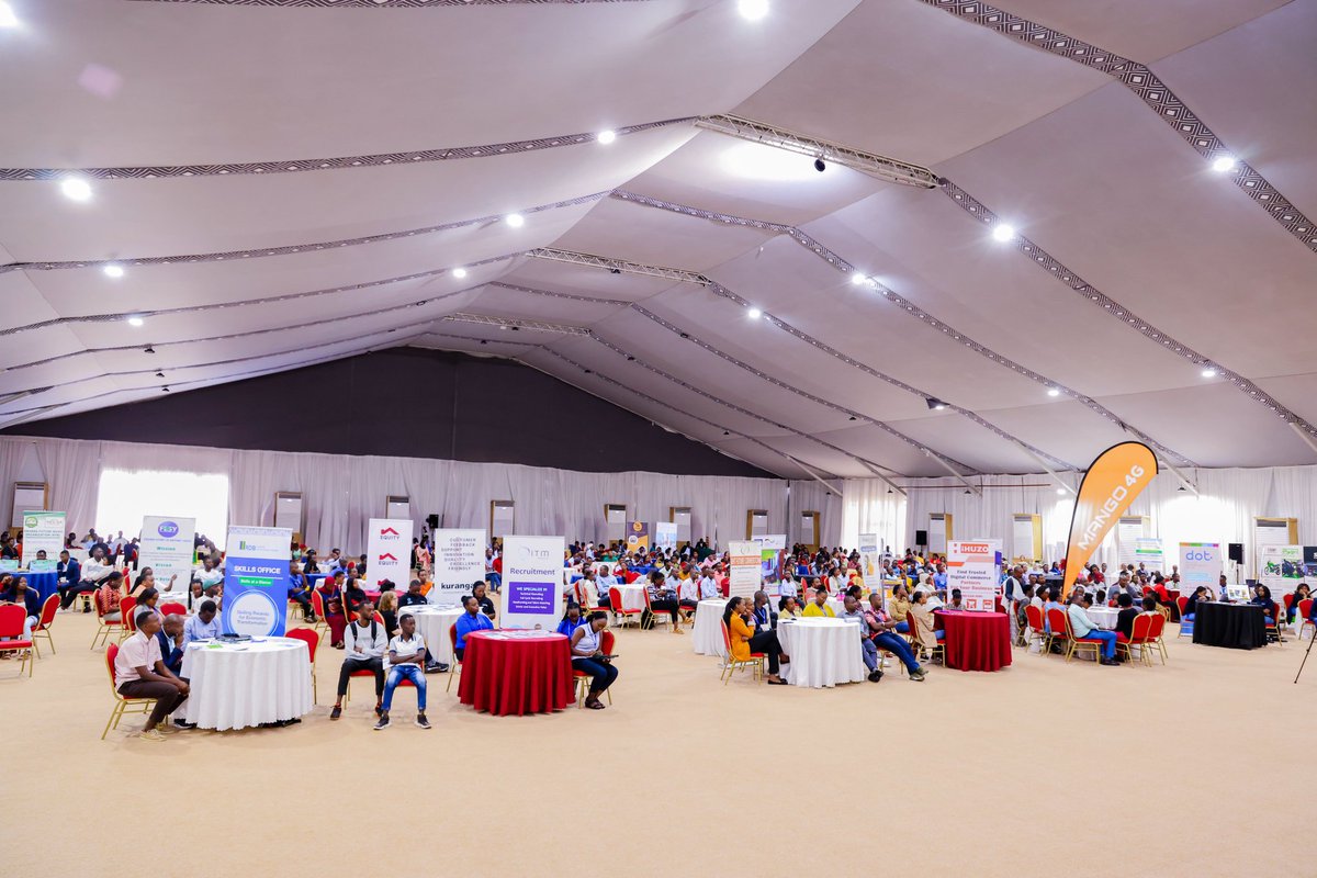 fesy_rwanda's tweet image. Today FESY is participating in #JobNet organized by the @CityofKigali to show how our #YouthSaving4theFuture program is contributing in #YOUTH #Employment through resilience. All the youth group are welcome to join this program that aims at sustainable employment among youth.