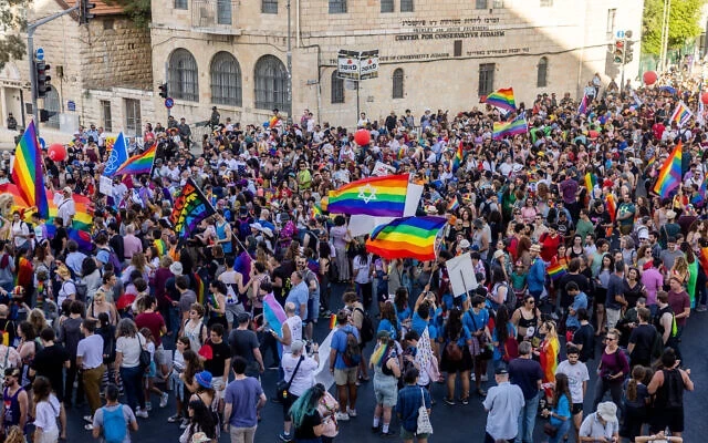 trhaber_com's tweet photo. İşgal altındaki kutsal toprak Kudüs'te LGBT yürüyüşü yapılacak. https://t.co/DVaKjP8q5V