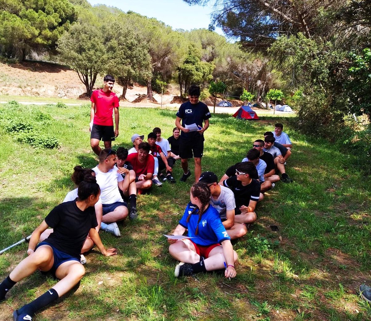 Col·legi Cami tweet media