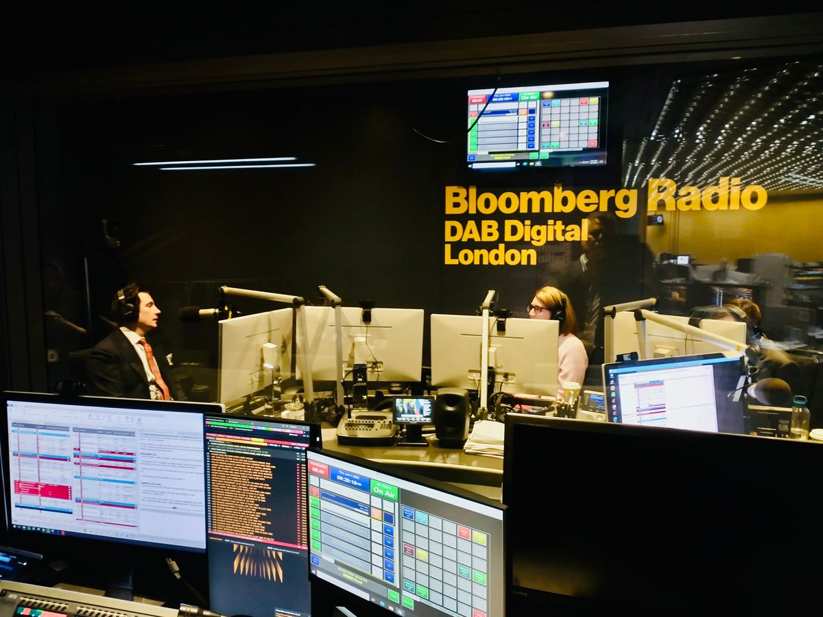 Thanks @stephencrrll and @chepker for having me on @BloombergRadio today to kick off #PrideMonth2023 #PrideMonth! We discussed #LGBT issues, #Pride, #Banking, #Markets, #Regulation & @thebankoflondon ;) Check out the full interview here: bloomberg.com/news/audio/202…