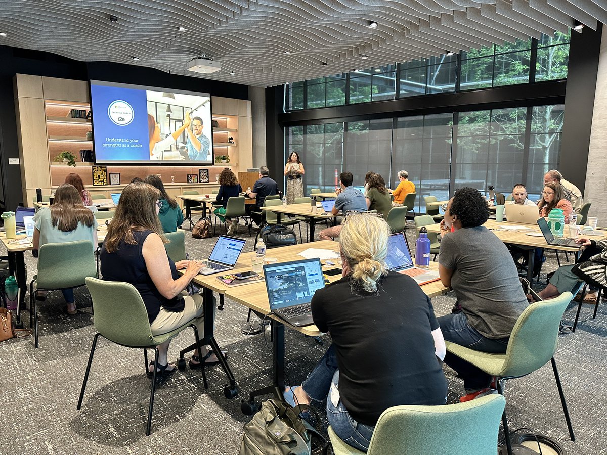 BeckyKeene's tweet photo. Kicking off day 1 of the #MicrosoftCertifiedCoach program here at the Microsoft Atlantic Yards campus with @i2ekim! @i2eEDU @MicrosoftEDU https://t.co/JsDHELRdbE