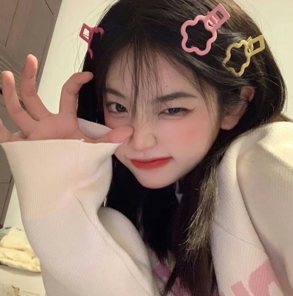 iamlanphier's tweet photo. ♡△▹❥

ᵂⁱᵗʰ ᵃ ˡⁱᵗᵗˡᵉ ˢᵗᵃʳ ⁱⁿ ʸᵒᵘʳ ʰᵉᵃʳᵗ, ˡⁱᶠᵉ ᶜᵃⁿ ᵇᵉ ᵇʳⁱᵍʰᵗ.
心裡藏著小星星，生活才能亮晶晶。 ​​​ ​​​​✍✨💞😊

https://t.co/ed2anErWio

*†*:..。..。..:*†*:..。..。..:*†*:..。..。..:*†*

#story
#Quote
#lanphier
#beautywords
#一句情深的話 https://t.co/qxAHEpw14S