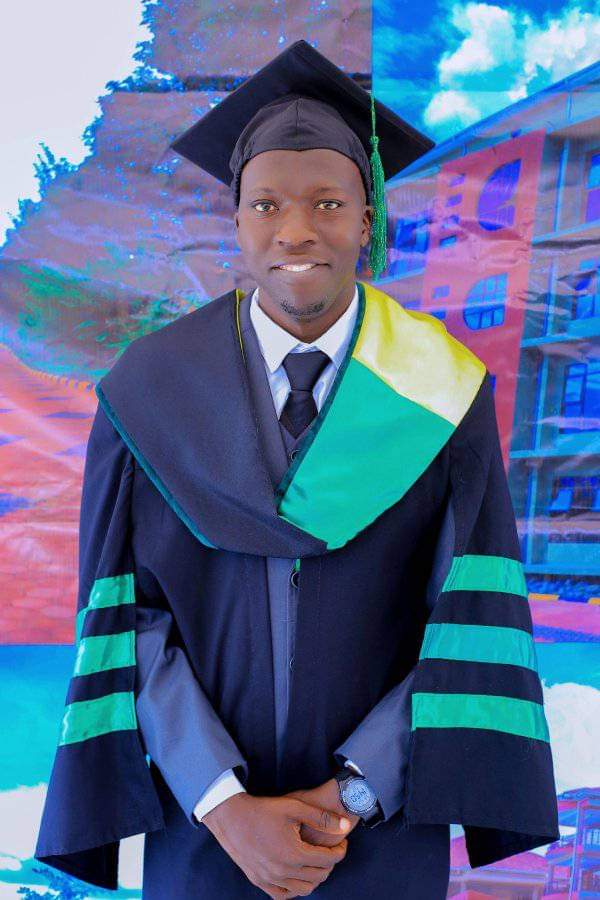 AbsaUganda's tweet photo. Join us in congratulating Richard Opoka, a graduate of Mbarara University of Science and Technology with Bachelor of Medicine and Surgery, and a proud recipient of the Absa Bank Uganda Scholarship. We are thrilled to have played a part in his success story. https://t.co/afRwwUo2hp
