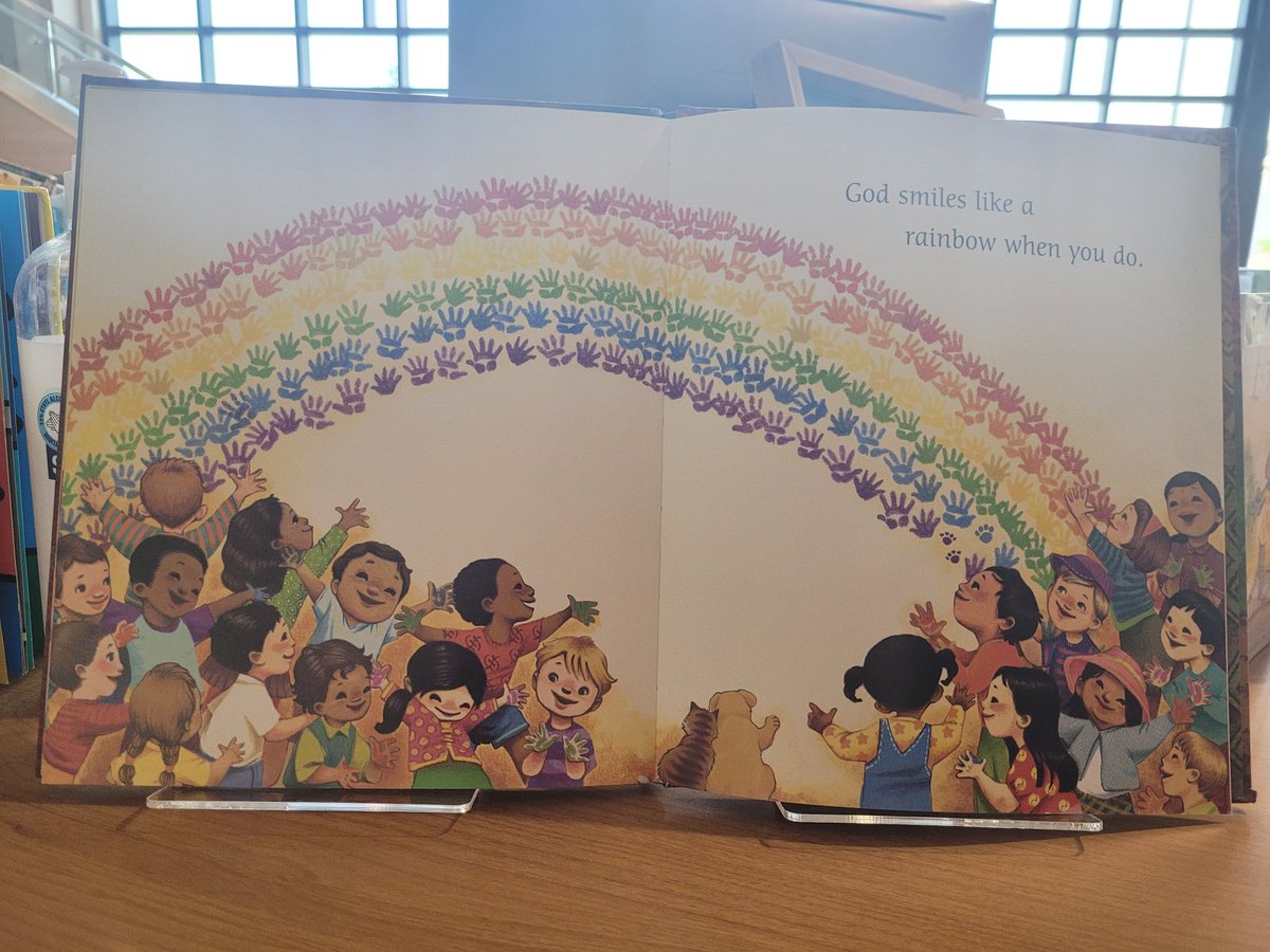Happy Rainbow Day! 🌈 ❤️ @StScholStorm <a href="/HCDSB/">Halton Catholic DSB</a>