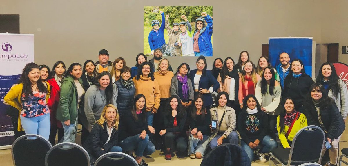 Fuimos parte del cierre del Ciclo “Mujeres, Turismo y Desarrollo Sostenible” organizado por SocompaLab en colaboración con <a href="/ONUMujeresArg/">ONU Mujeres Argentina</a>  y el Ministerio de <a href="/TurDepSalta/">Ministerio de Turismo y Deportes</a>.
Compartimos al ciclo los aspectos sostenibles y de liderazgo de Mujer Montaña 

 #mujeres #turismo #ODS