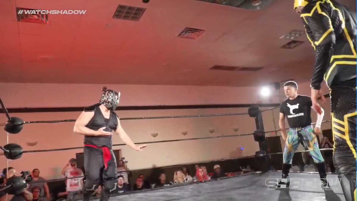 metal0515's tweet image. Three Way match by Super Sensei/Mantequlla/Ninja Mack was at a very high level, a hell of a match #WATCHSHADOW