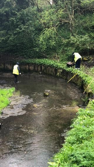 Durham Skill Mill busy at Peterlee Dene Park improving #community #outdoorfun #garden #water and the #environnement <a href="/The_Skill_Mill/">The Skill Mill</a> in #Durham