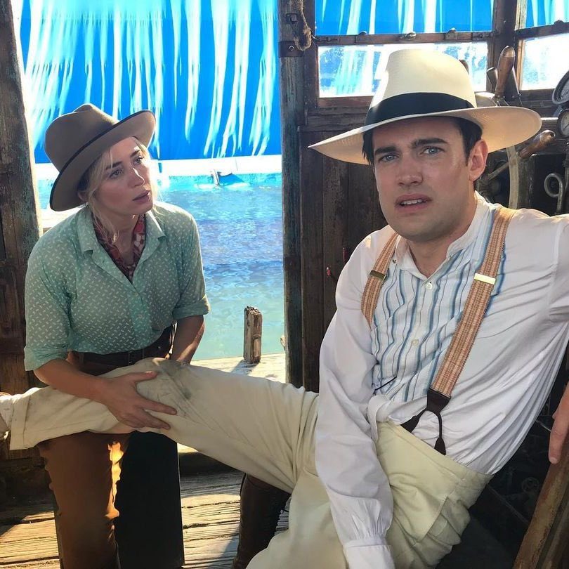 Emily Blunt and Jack Whitehall goofing around on the set of #JungleCruise