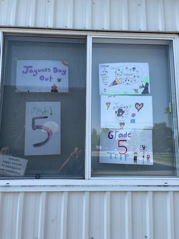 ResilienceTeach's tweet photo. On the final day of resilience building with St. Thomas More Catholic School! We're on the student created #JaguarsDayOut. A simply wonderful day! 
 
#ygkyouth #ygk #teachresilience #truamainformed #KingstonOn https://t.co/BOaK4Ko65s