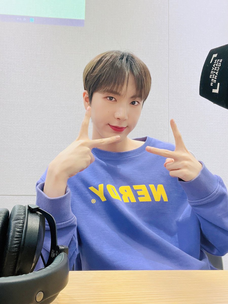 OmegaX_members's tweet photo. [#OX]

파티룸 클리어

#OMEGA_X #오메가엑스
#케빈 #KEVIN https://t.co/Qo0isvSIF9