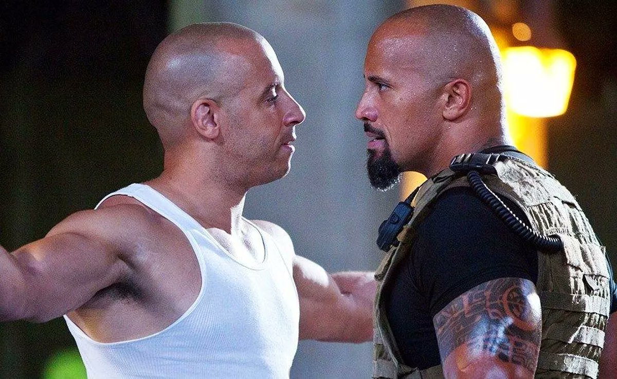 Dwayne Jhonson'ın yaptığı açıklamaya göre Vin Diesel ile aralarındaki sıkıntıları geçtiğimiz yaz çözmüşler ve seriye dönüşü bundan kaynaklanıyormuş.

#FastX #THEROCK #DwayneJohnson #VinDiesel