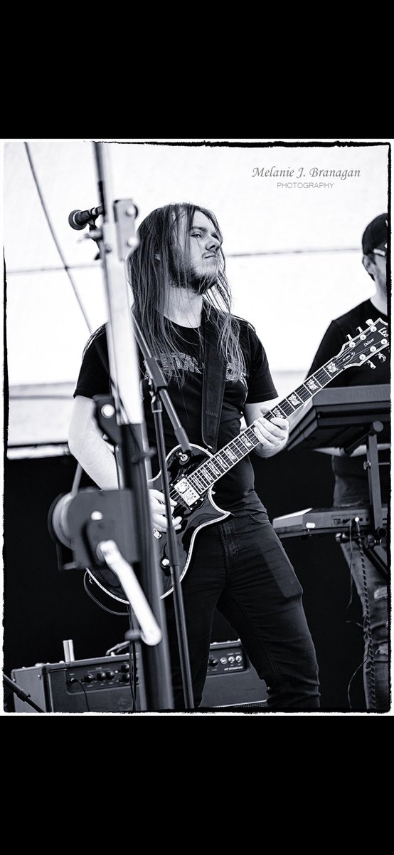 LeatheretteBand's tweet photo. Party on the Parade PT1
We had a blast at this gig!
📸: @elidor7 https://t.co/S99V5GKrkn