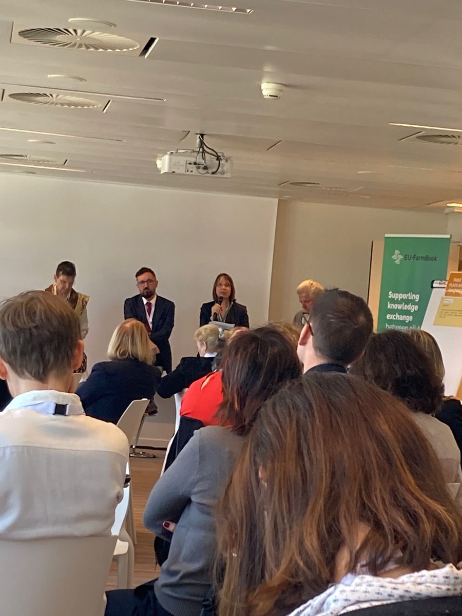 premiere_eu's tweet photo. "Coordination of and collaboration in #multiactor #research and #innovation projects require a different way of doing scientific work than in 'classic' #interdisciplinary research consortia. We should be franc and confess that the #multiactorapproach is ... 
1/2 https://t.co/aA2sXuOS2L