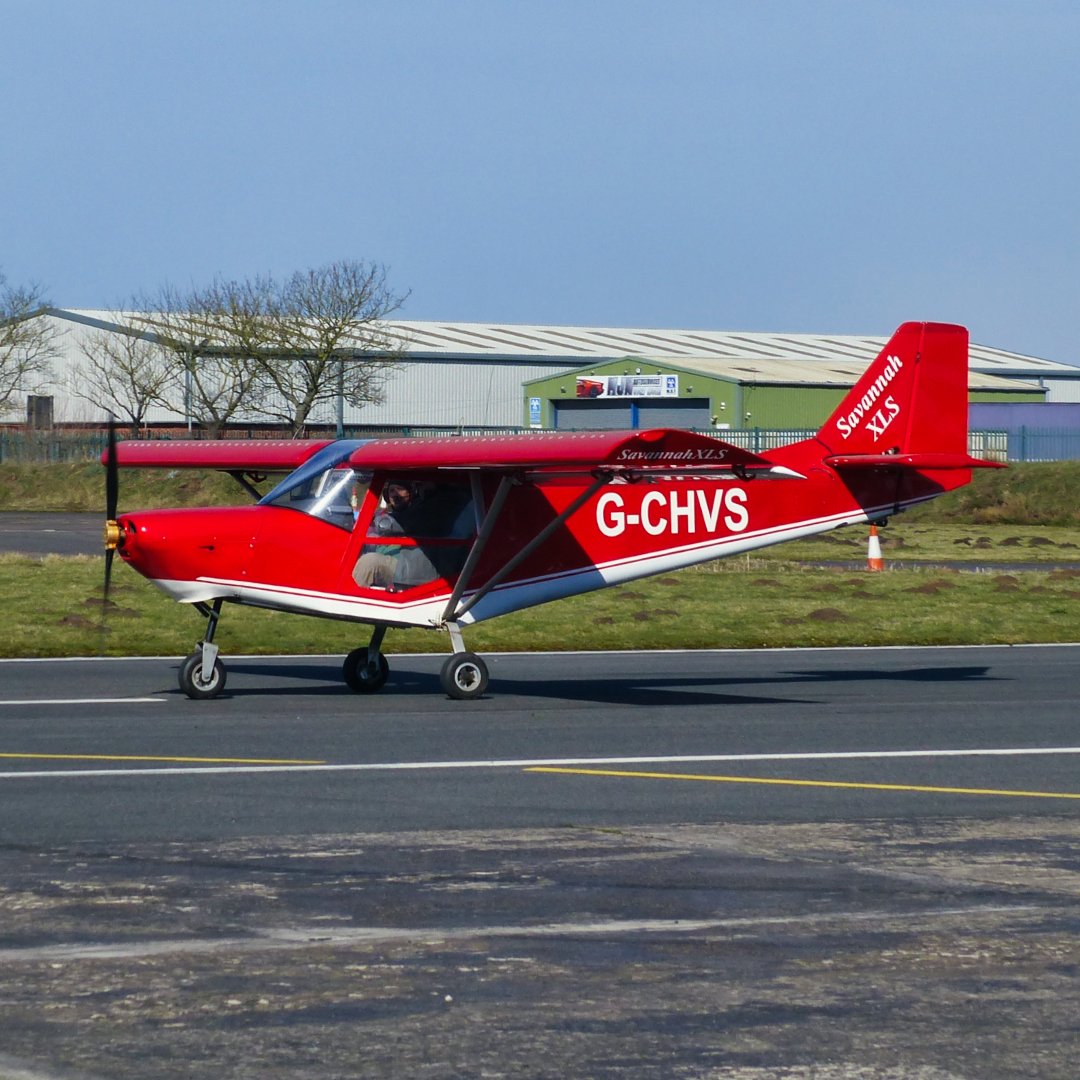 Michaelflying28's tweet photo. Savannah Jabiru (5) G-CHVS arriving at Sandtoft Airfield 11.3.23.
#jabiru #microlight #microlightpilot #lightsportaircraft #ultralightflying #lightaircraft #generalaviation #generalaviationlovers #generalaviationlover #generalaviationuk #generalaviaton #generalaviationworld https://t.co/1RDmFhA4fH