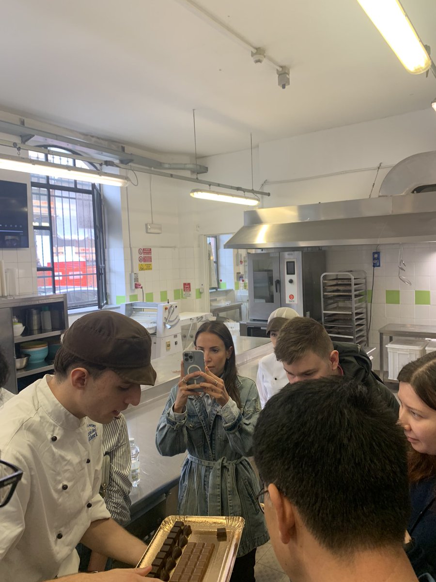 So grateful to <a href="/PdeiMestieri/">Piazza dei Mestieri</a> for a wonderful time and superb food during our short visit to their incredible college.  <a href="/edinburghcoll/">Edinburgh College</a>